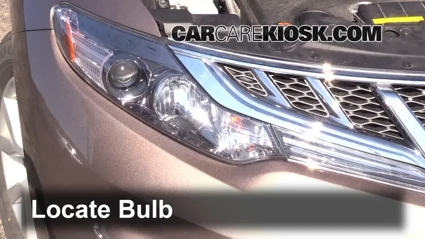 2012 Nissan Murano SL 3.5L V6 Lights Turn Signal - Front (replace bulb)